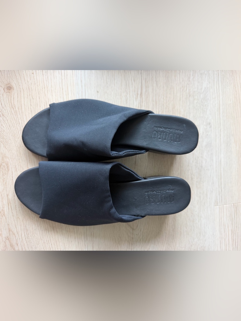 Munro Black Slip-On Slide Mules